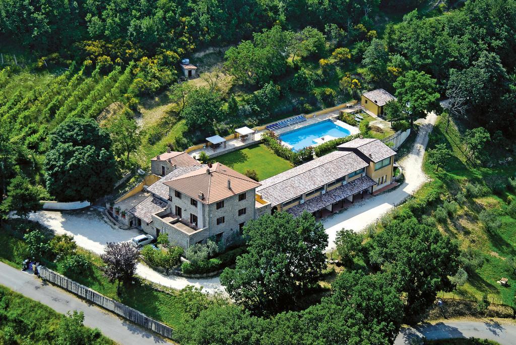 Le Torracce Agriturismo Olistico Otel Valfabbrica Dış mekan fotoğraf