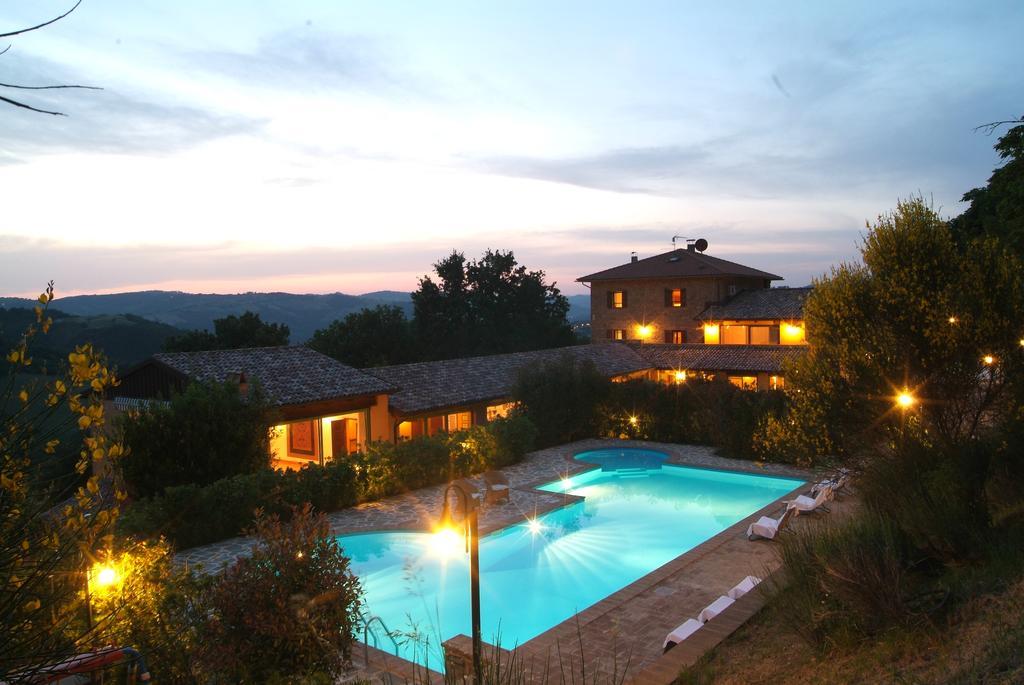 Le Torracce Agriturismo Olistico Otel Valfabbrica Dış mekan fotoğraf