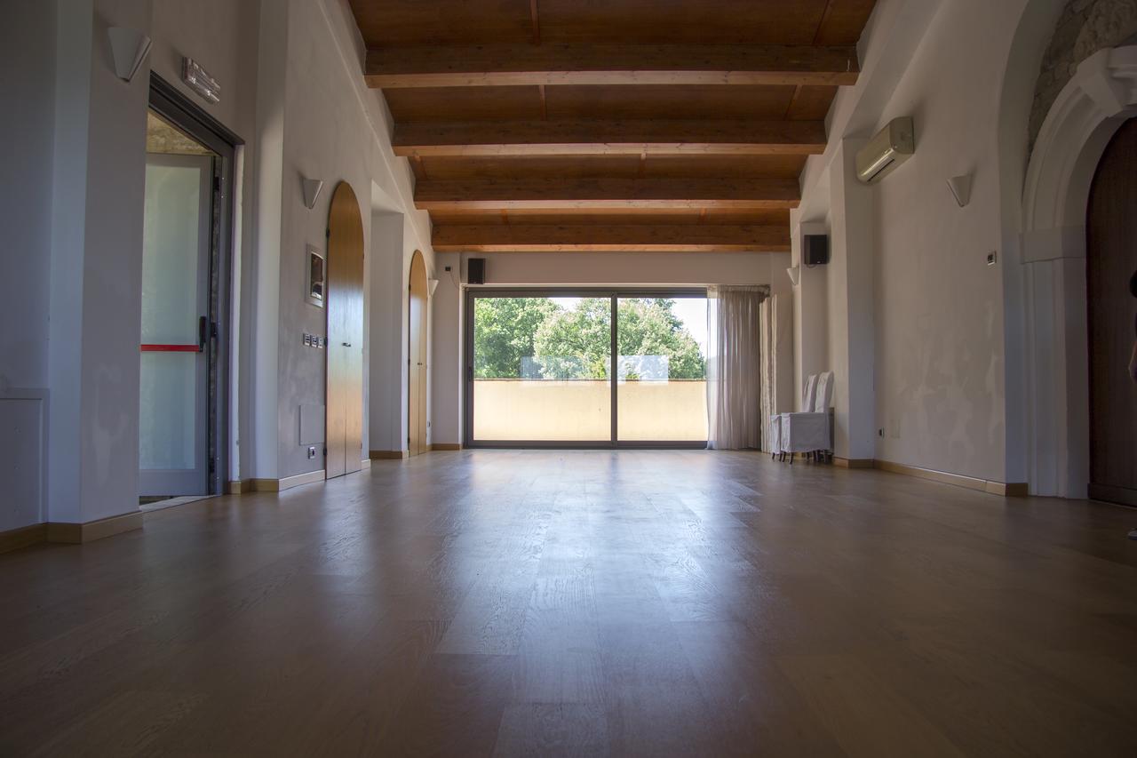 Le Torracce Agriturismo Olistico Otel Valfabbrica Dış mekan fotoğraf